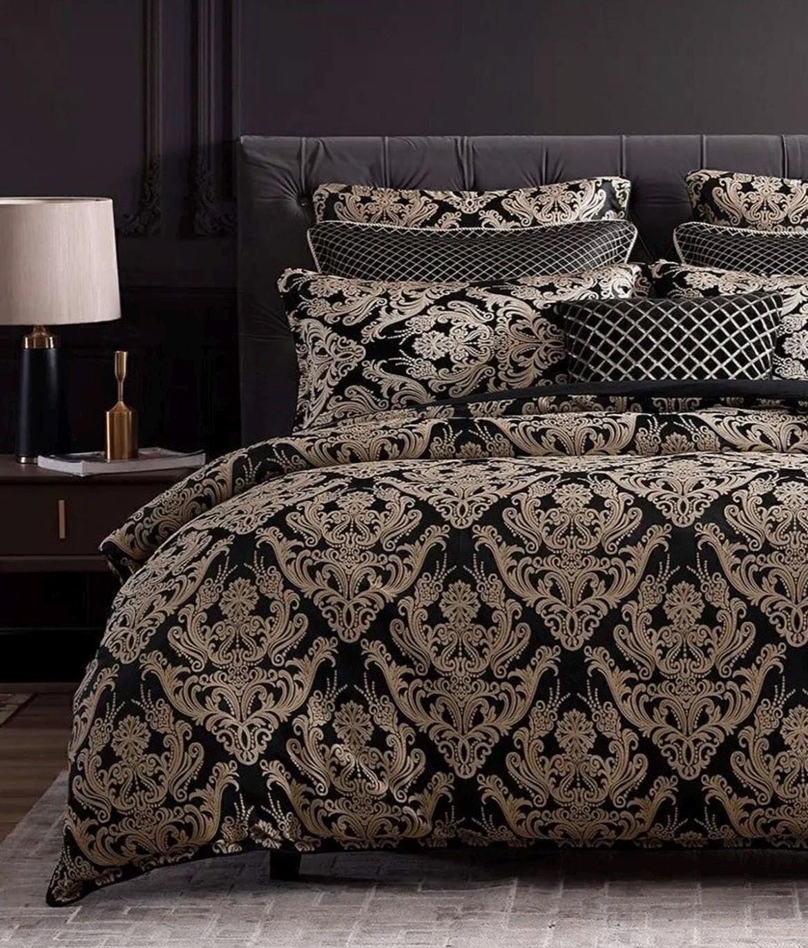 Black and Gold Baroque Damask Pattern 4 Piece Bedding Set