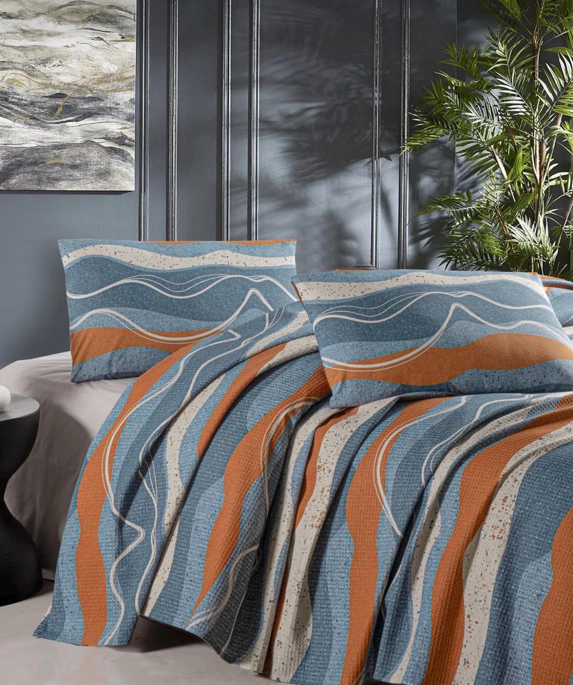 Modern Wave Stripe Pattern Waffle Weave Cotton Bedspread