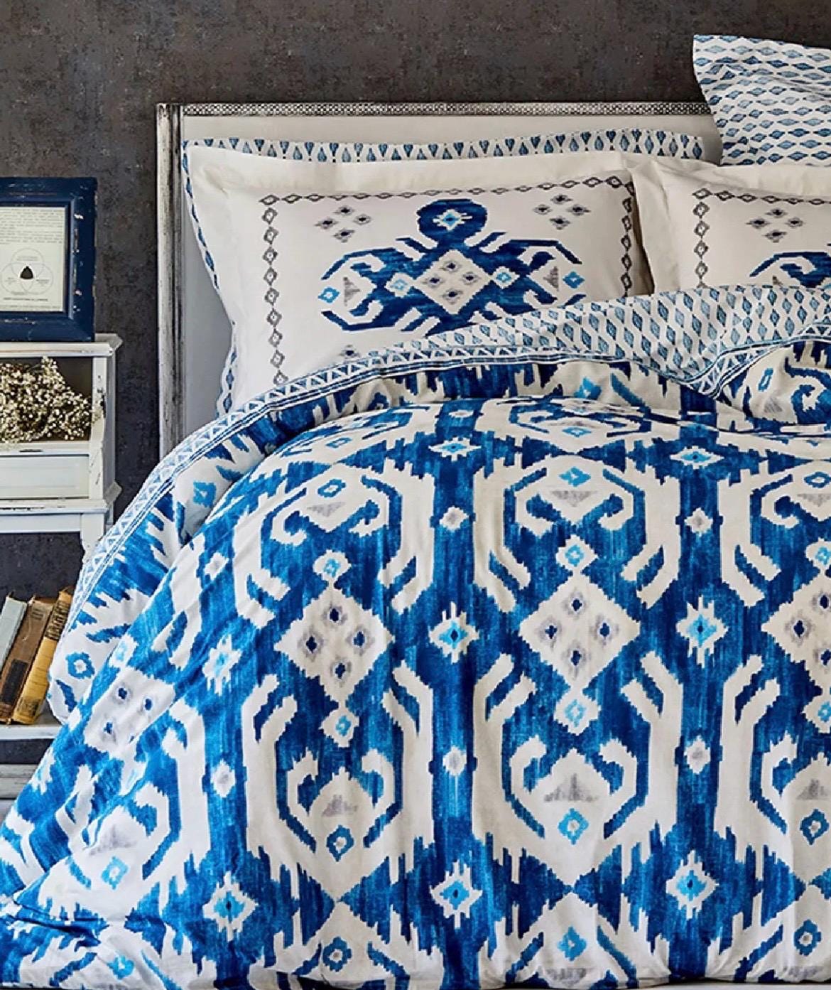 Blue Ikat Geometric Pattern 4 Piece Cotton Bedding Set